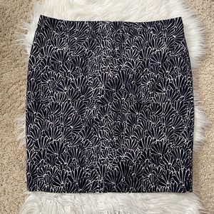 {LOFT} Floral Textured Pencil Skirt in Purple - Women's 16 - NWT